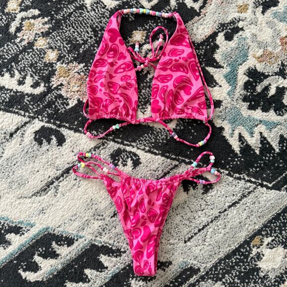 Lovers and Friends Wild Side Bikini in Fuchsia Pink Smiles - Picture 3 of 8